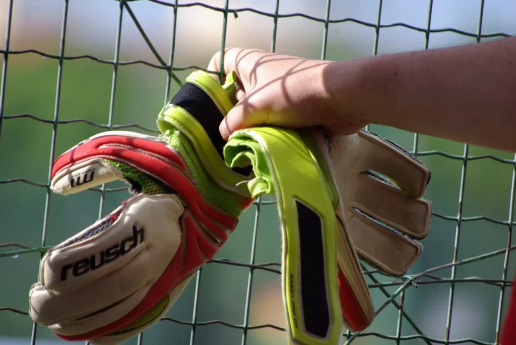 Special Tutorial for Goalkeeper Glove Sizes: Steps to Find the Right Size for Your Hands