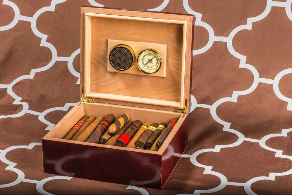 The Ultimate Guide to Choosing the Perfect Humidor Cigar Case